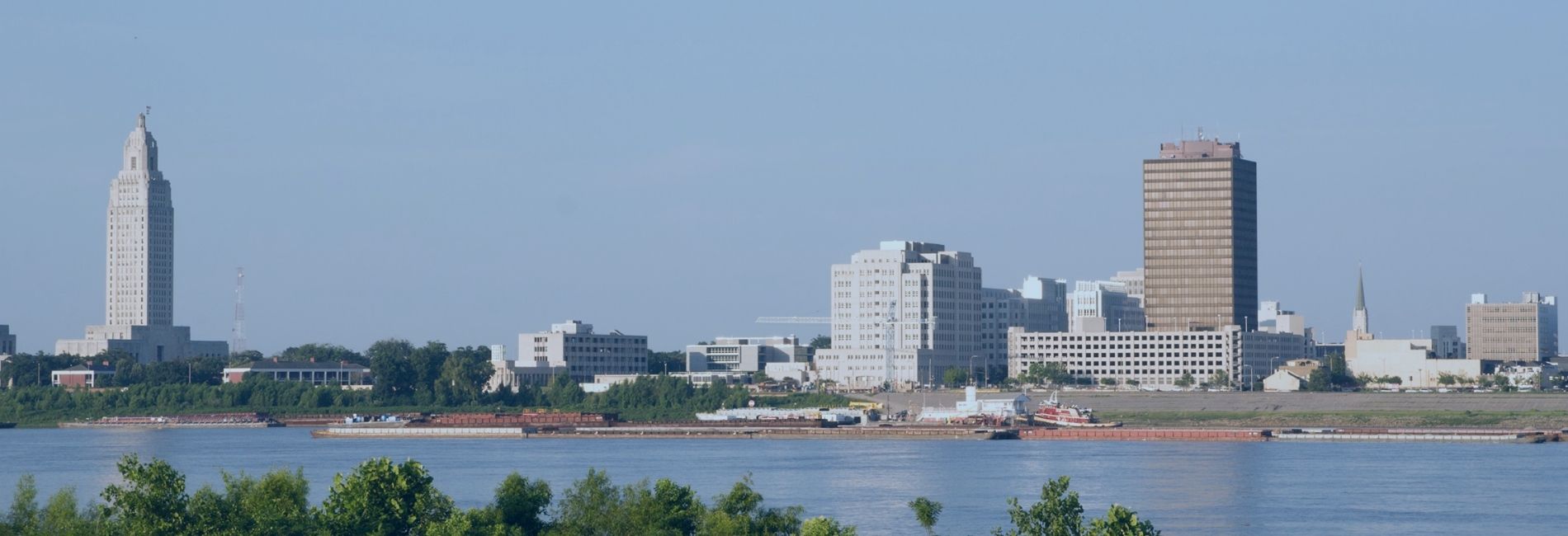 2 Hotels with Park Stay Fly Packages Near BTR Airport