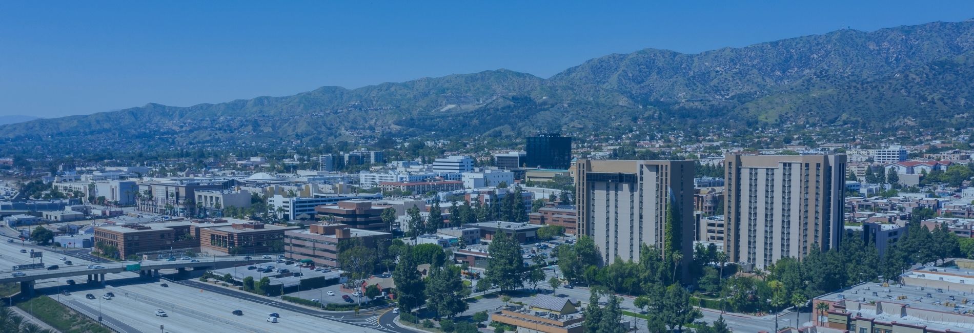 4 Hotels with Park Stay Fly Packages Near BUR Airport