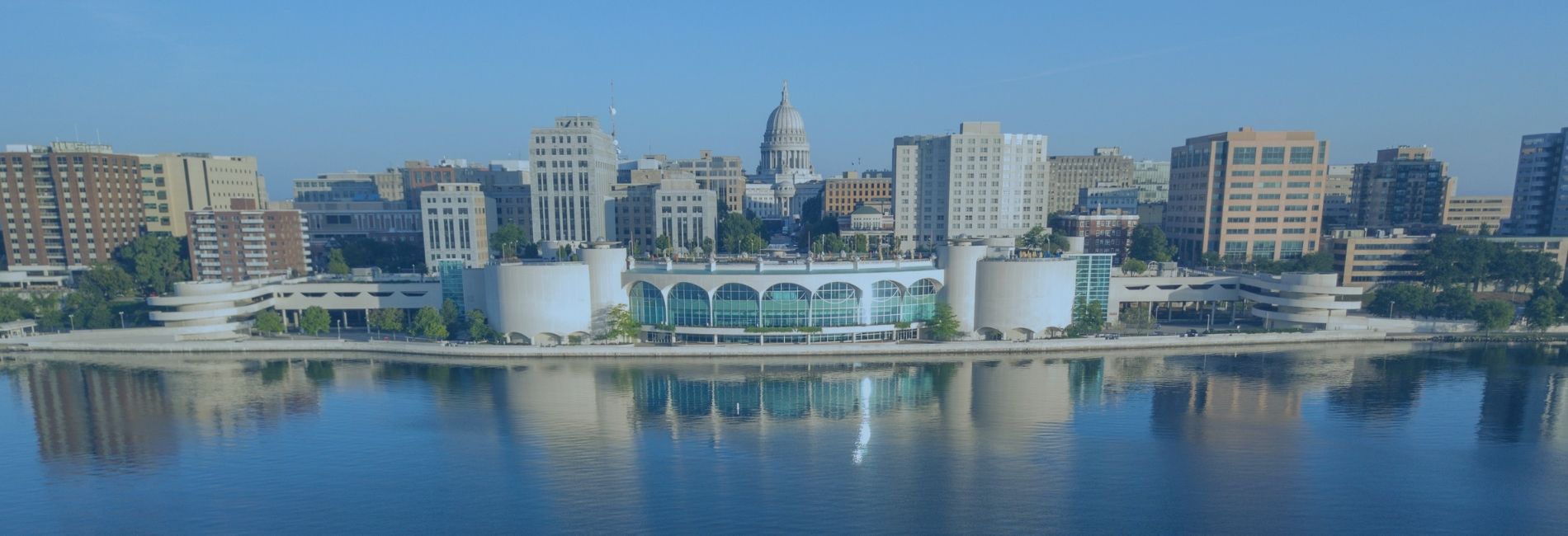 4 Hotels with Park Stay Fly Packages Near MSN Airport