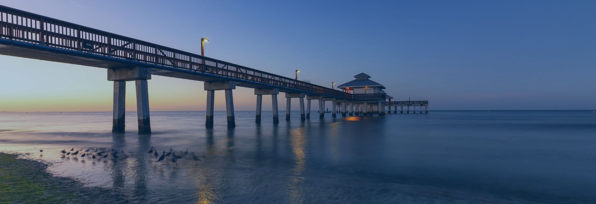 7 Hotels with Park Stay Fly Packages Near RSW Airport