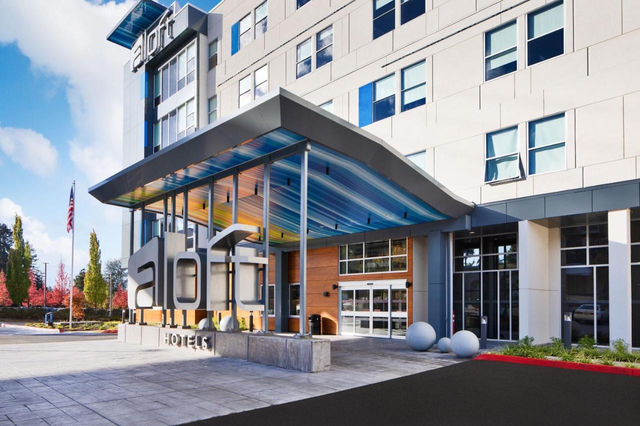 Aloft Seattle Sea Tac Airport