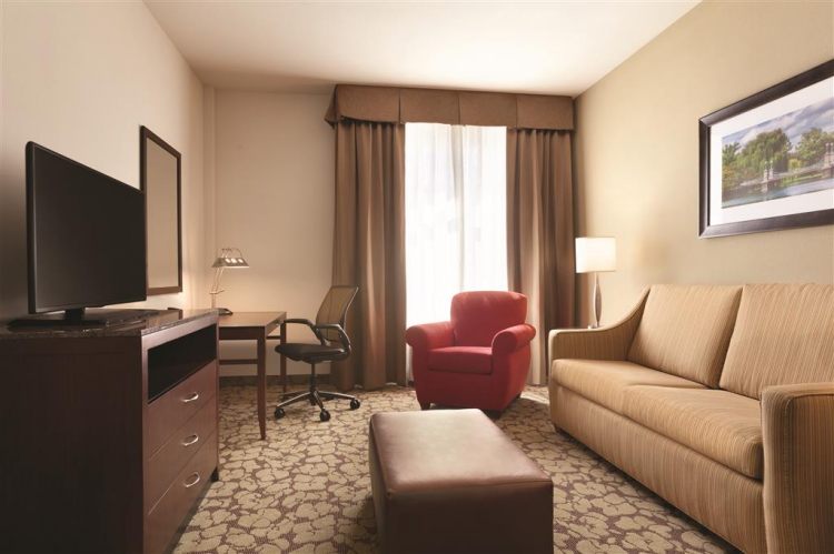 Hilton Garden Inn Boston Logan Airport , MA 02128 near Boston Logan International Airport View Point 15