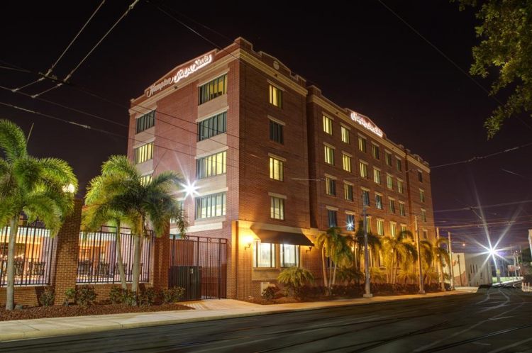 Hampton Inn & Suites Tampa/Ybor City/Downtown , FL 33605 near Tampa Cruise Port View Point 4