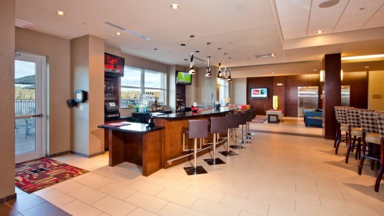 Crowne Plaza Ft. Myers Gulf Coast, an IHG Hotel , FL 33913 near Southwest Florida International Airport View Point 5