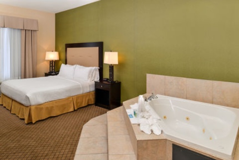 Holiday Inn Express Woodland, an IHG Hotel , CA 95776 near Sacramento International Airport View Point 49