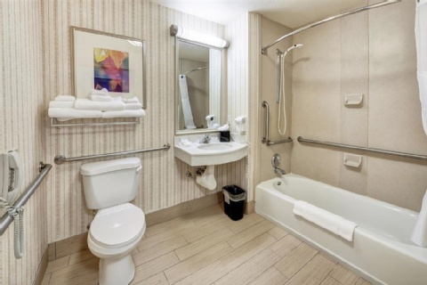 Hilton Garden Inn Portland Airport , OR 97220 near Portland International Airport View Point 12