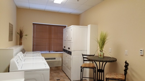 Candlewood Suites Portland-Airport , OR 97220 near Portland International Airport View Point 6