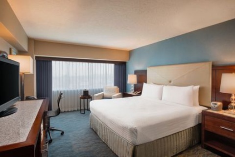 Crowne Plaza Hotel Los Angeles Harbor, an IHG Hotel , CA 90731 near Long Beach Airport View Point 33