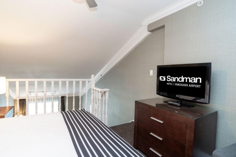 Sandman Hotel Vancouver Airport , BC V6X 3K4 near Vancouver International Airport View Point 9