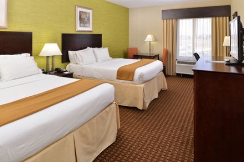 Holiday Inn Express Hotel & Suites Indianapolis  , IN 46224 near Indianapolis International Airport View Point 38
