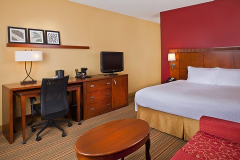 Courtyard by Marriott Orlando Airport , FL 32812 near Orlando International Airport View Point 19