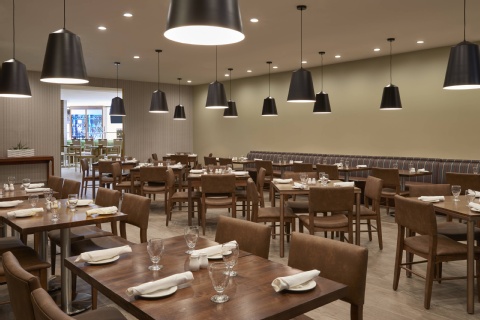 Four Points by Sheraton Toronto Airport , ON L4V 1E4 near Toronto Pearson Airport View Point 5