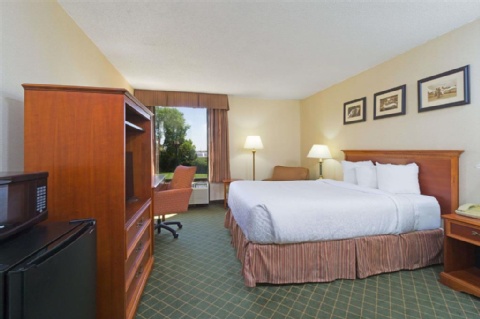 Days Inn by Wyndham Columbus Airport , OH 43219 near Port Columbus International Airport View Point 8