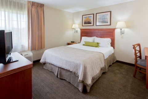 Candlewood Suites Medford, an IHG Hotel , OR 97504 near Rogue Valley International-medford Airport View Point 37