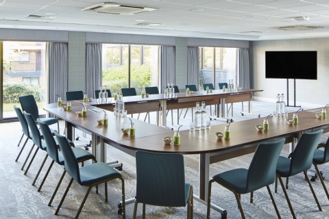 Manchester Airport Marriott Hotel ,  WA15 8XW near Manchester Airport View Point 5