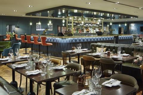 Manchester Airport Marriott Hotel ,  WA15 8XW near Manchester Airport View Point 10