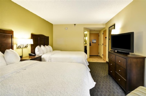 Hampton Inn Kansas City - Airport , MO 64153 near Kansas City International Airport View Point 21
