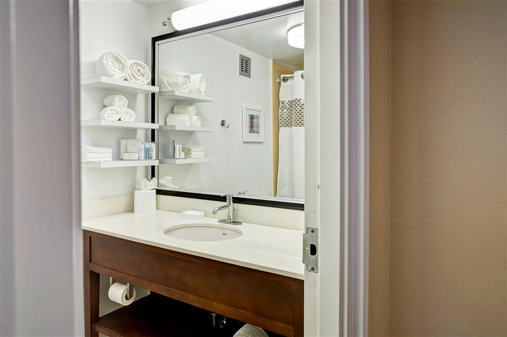 Hampton Inn Baltimore/Glen Burnie , MD 21061 near Baltimore-washington International Thurgood Marshall Airport View Point 40