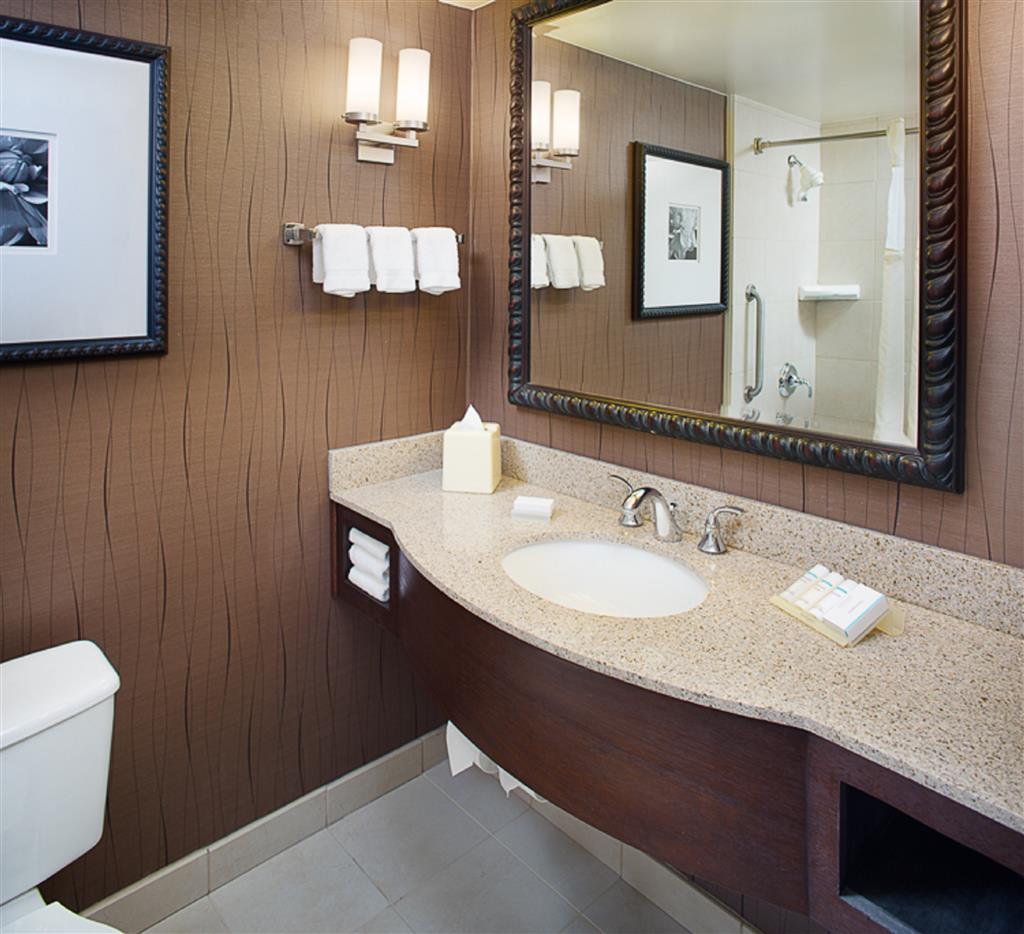 Hilton Garden Inn Albany Airport , NY 12211 near Albany International Airport View Point 23