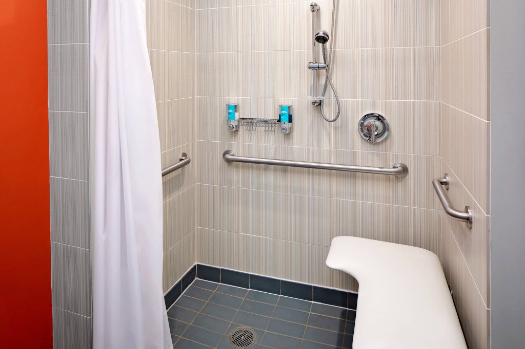 aloft Green Bay , WI 54304 near Green Bay Austin Straubel International Airport View Point 2