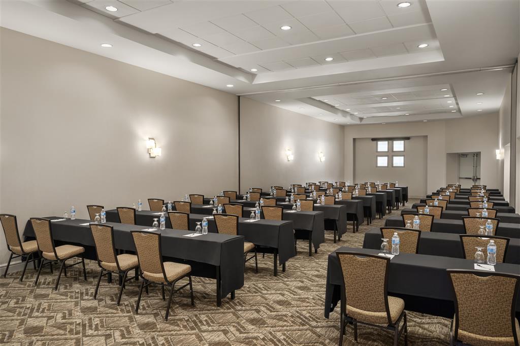 Radisson Hotel Downtown Salt Lake City , UT 84101 near Salt Lake City International Airport View Point 12