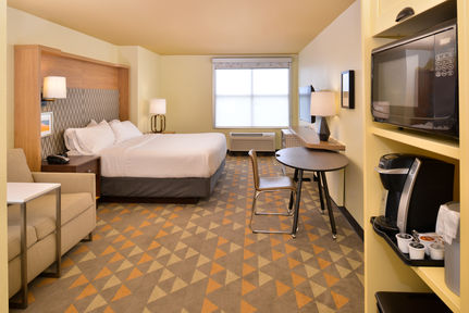 Holiday Inn Kansas City Airport , MO 64153 near Kansas City International Airport View Point 33