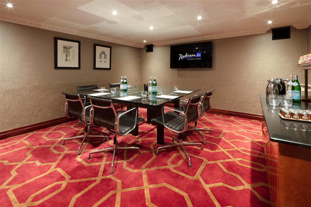 Radisson Blu Edwardian Heathrow Hotel & Conference Centre, London ,  UB3 5AW near Heathrow Airport View Point 12