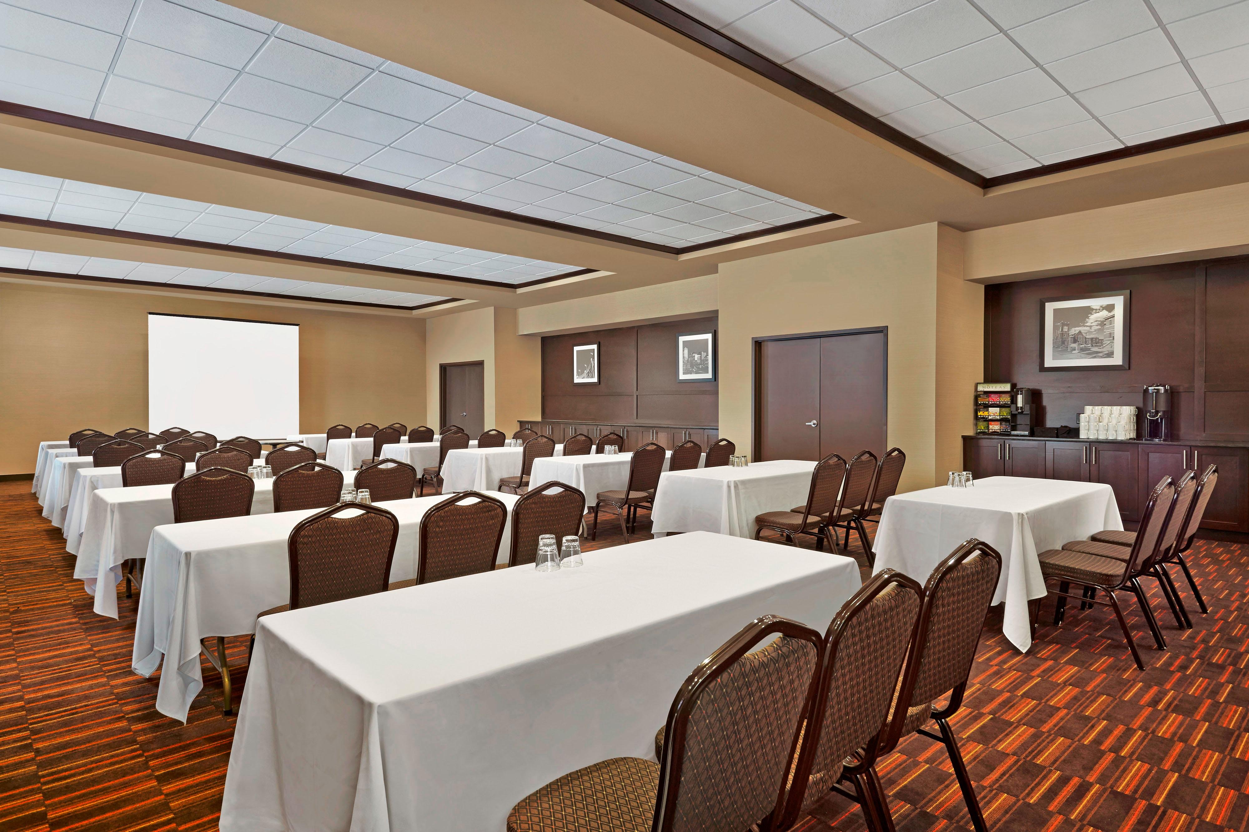 Four Points by Sheraton Edmonton International Airport , AB T9E 7N2 near Edmonton International Airport View Point 6