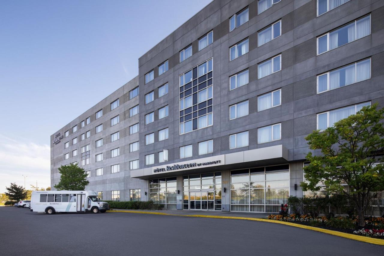 Residence Inn by Marriott Montreal Airport , QC H4M2Z5 near Montreal-Pierre Elliott Trudeau Int. Airport View Point 16