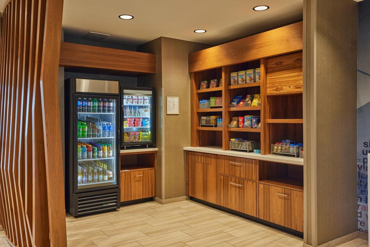 SpringHill Suites Medford Airport , OR 97504 near Rogue Valley International-medford Airport View Point 4