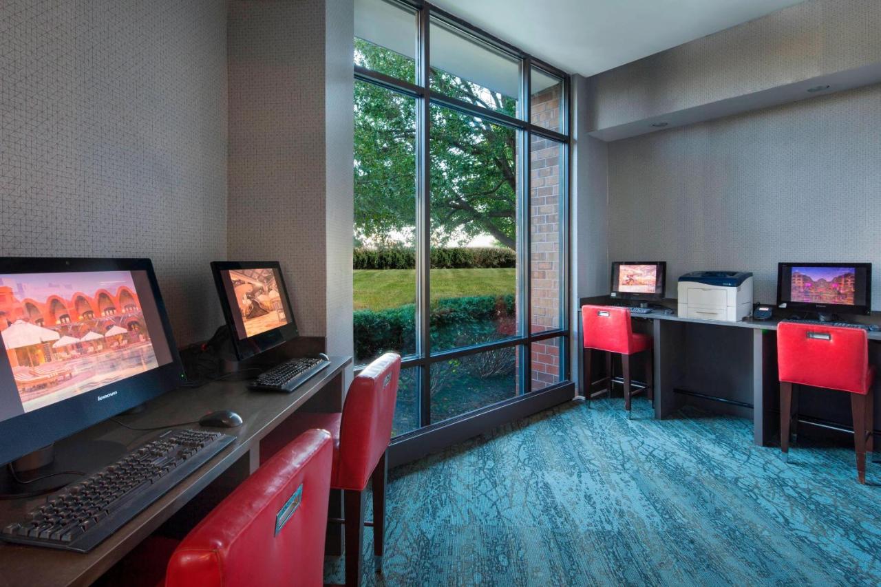 Sheraton Suites Philadelphia Airport , PA 19153 near Philadelphia International Airport View Point 9