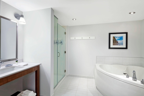 Four Points by Sheraton Moncton , NB E1G 0E3 near Greater Moncton Intl View Point 9