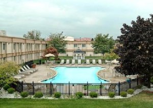 Clarion Hotel Detroit Metro Airport , MI 48174 near Detroit Metropolitan Wayne County Airport View Point 2
