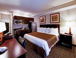 Hawthorn Suites By Wyndham- El Paso Airport , TX 79925 near El Paso International Airport View Point 3