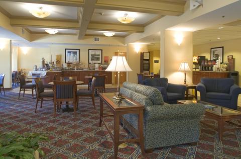 Hampton Inn Rochester-North , NY 14615 near Greater Rochester International Airport View Point 2