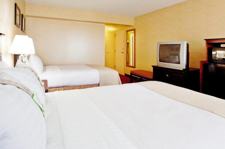 Holiday Inn Roanoke Valley View , VA 24017 near Roanoke Regional Airport (woodrum Field) View Point 4