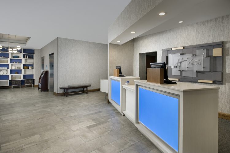 Holiday Inn Express Baltimore At The Stadiums , MD 21230 near Baltimore-washington International Thurgood Marshall Airport View Point 3