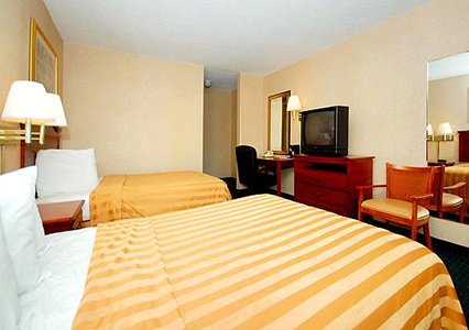 Motel 6 Philadelphia Airport , PA 19029 near Philadelphia International Airport View Point 3