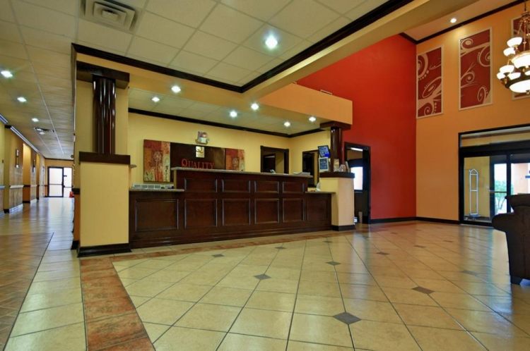 Quality Suites Intercontinental Airport West , TX 77032 near George Bush Intercontinental Airport View Point 2
