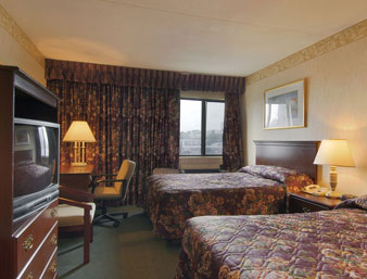 Howard Johnson Hotel - Newark Airport , NJ 07103 near Newark Liberty International Airport View Point 3