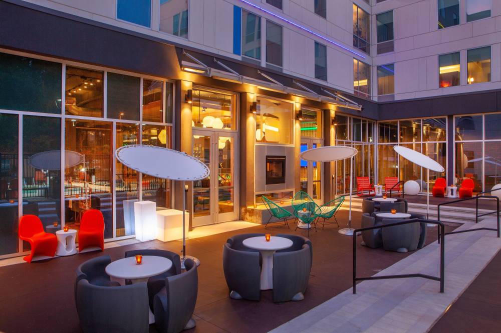 Aloft Providence Downtown 5