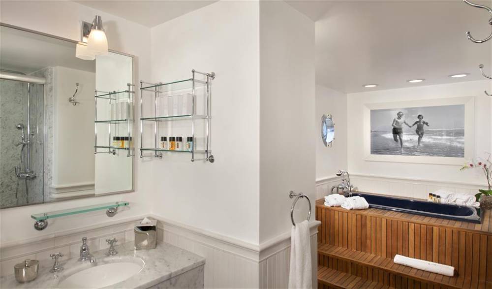 Cameo Beverly Hills 6