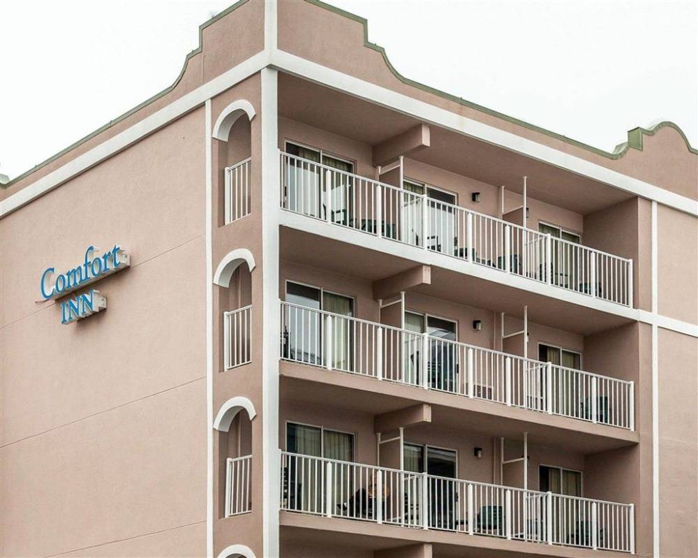 Comfort Inn Boardwalk 2