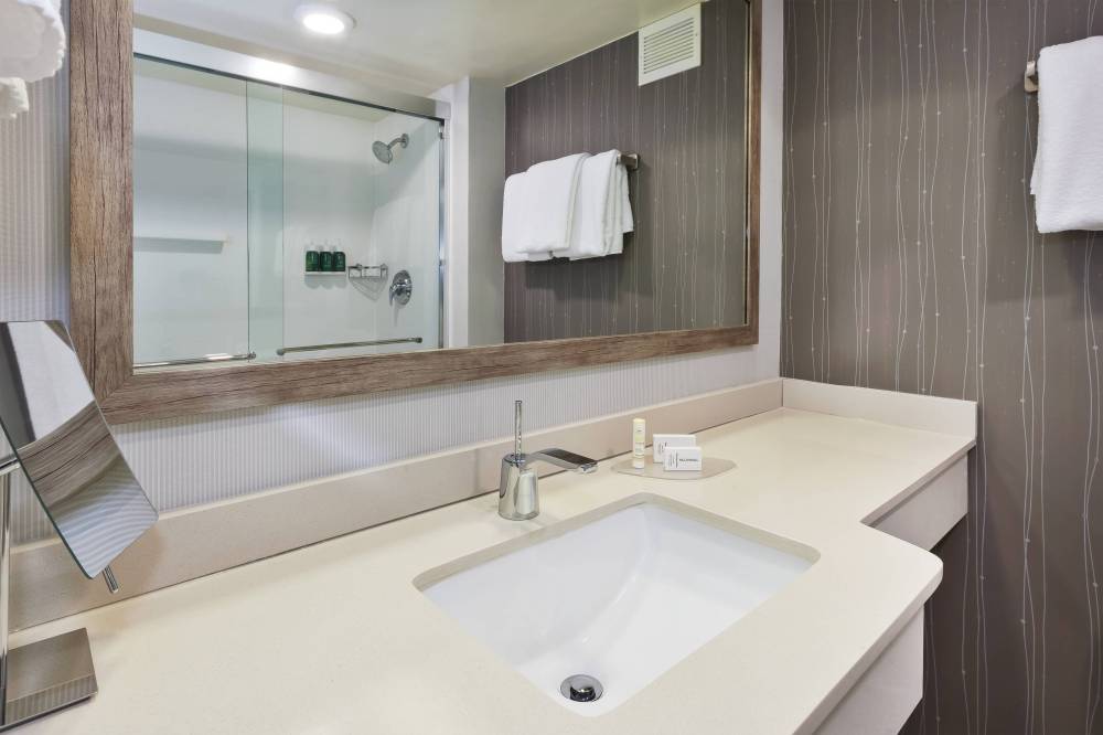 Courtyard By Marriott Secaucus Meadowlands 1