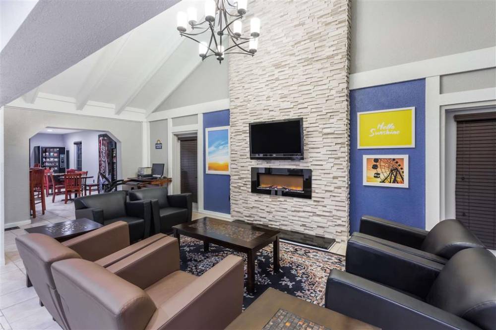 Days Inn By Wyndham College Park Airport Best Road