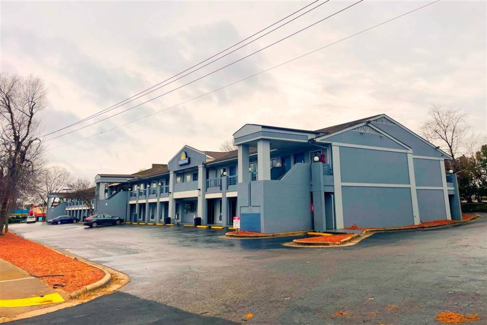 Days Inn By Wyndham Raleigh Glenwood-crabtree