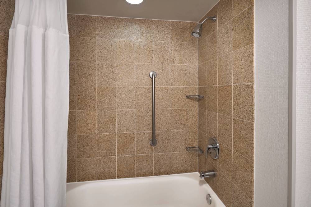 Delta Hotels By Marriott Chesapeake Norfolk 2