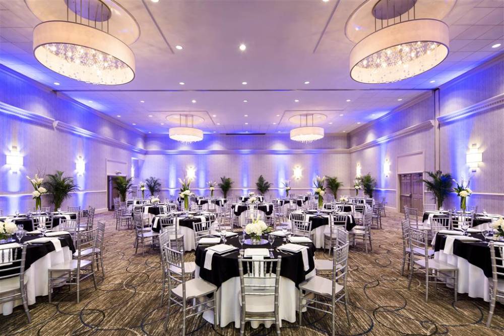 Doubletree By Hilton Jacksonville Riverfront 2