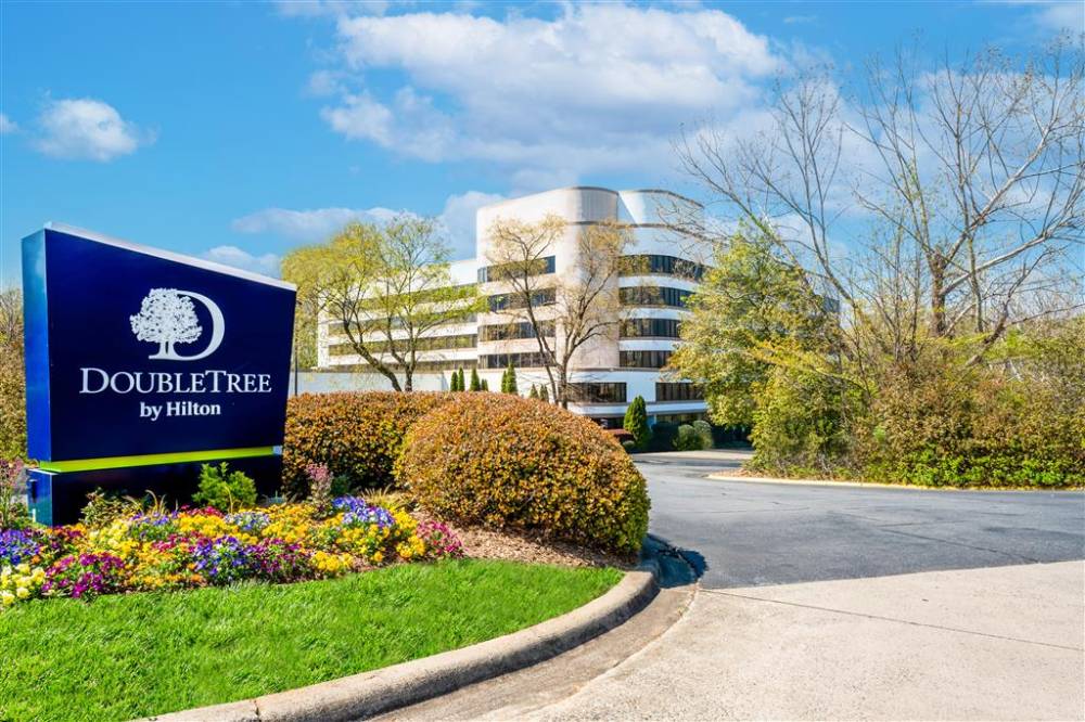 Doubletree By Hilton South Charlotte Tyvola