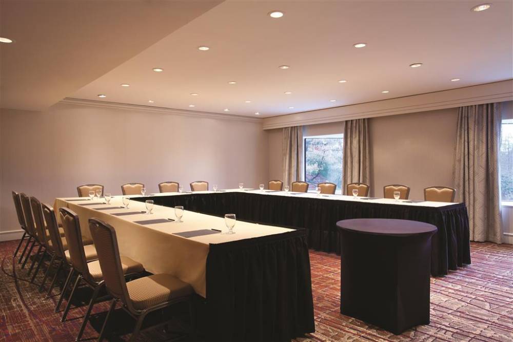 Hilton Boston-dedham 4